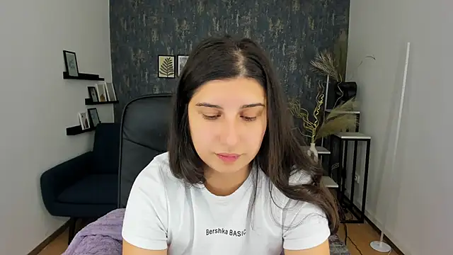 Linda EX online show from 12.02.24