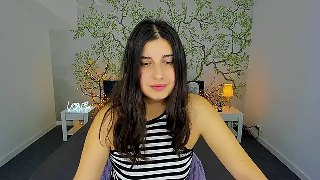 Linda EX online show from 01.14.25