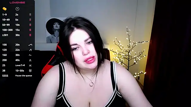 Emily Mo online show from 02.06.25