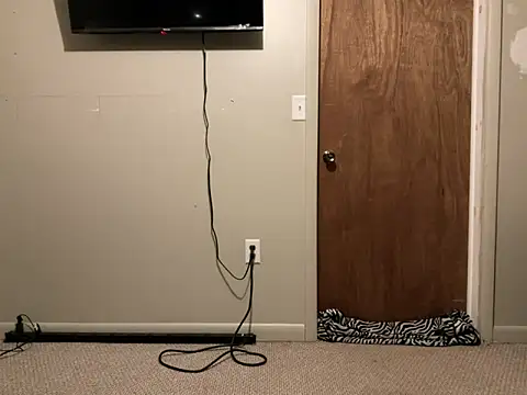 1Lustfully yours online show from 02.13.26