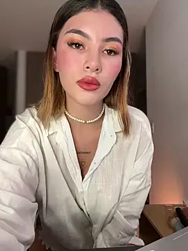 Your Honeey online show from 01.16.25