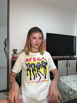 Your Honeey online show from 03.16.25