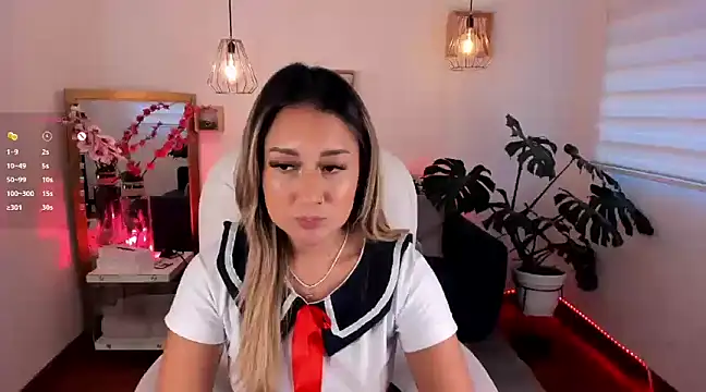 Snapshot of dina_ride chatting on 01.28.25 dina ride online show from 01.28.25