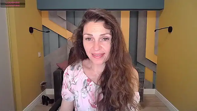 EllaLong online show from 02.02.25