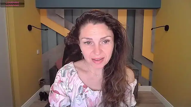 EllaLong online show from 02.07.25