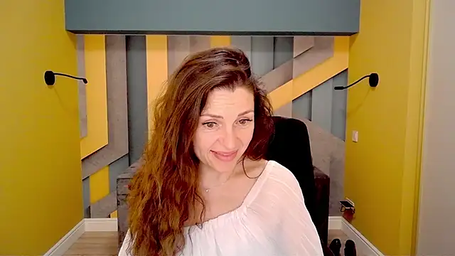 EllaLong online show from 02.22.25