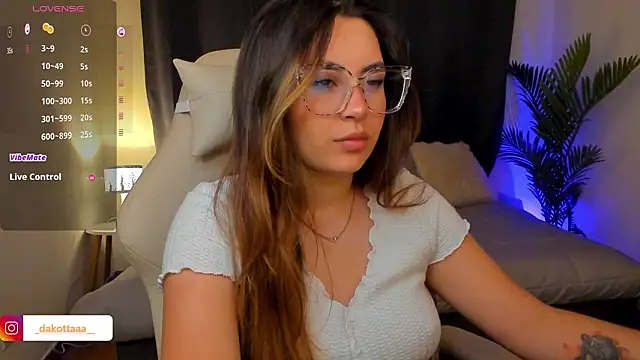 dakottaa  online show from 01.16.26