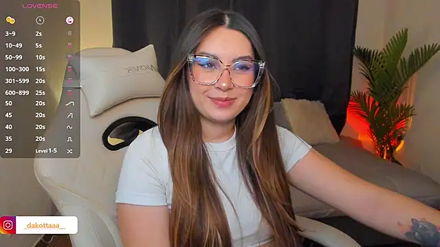 dakottaa  online show from 04.09.26