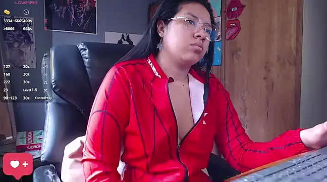 Snapshot of DanelyLopez chatting on 02.25.25 DanelyLopez online show from 02.25.25