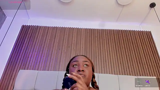 Saravy Blandon online show from 03.24.26