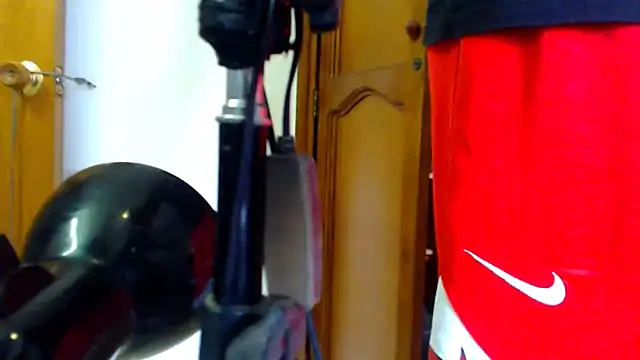 SelfSuck9inchs online show from 02.26.25