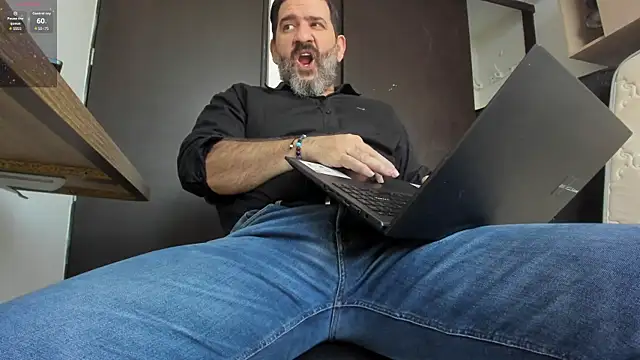 Maxi TheBigDaddy online show from 05.26.26
