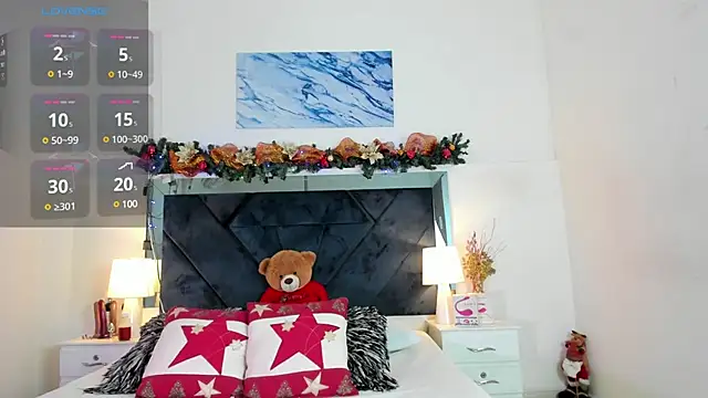 Snapshot of Lauralove_69 chatting on 12.07.24 Lauralove 69 online show from 12.07.24