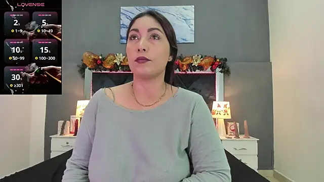 Lauralove 69 online show from 12.16.25