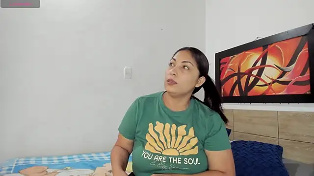 Lauralove 69 online show from 06.03.26