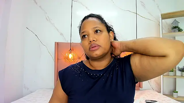 Belle Brunette online show from 04.07.26