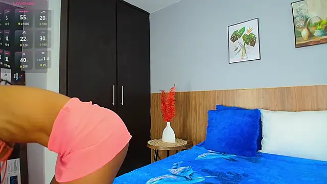 EmiliBonnie online show from 12.18.25