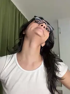 Cat2525 online show from 12.27.24