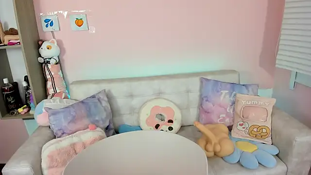 tinysara online show from 09.22.25