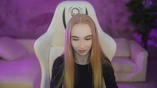 Snapshot of Amelia_Blaze chatting on 02.16.25 Amelia Blaze online show from 02.16.25