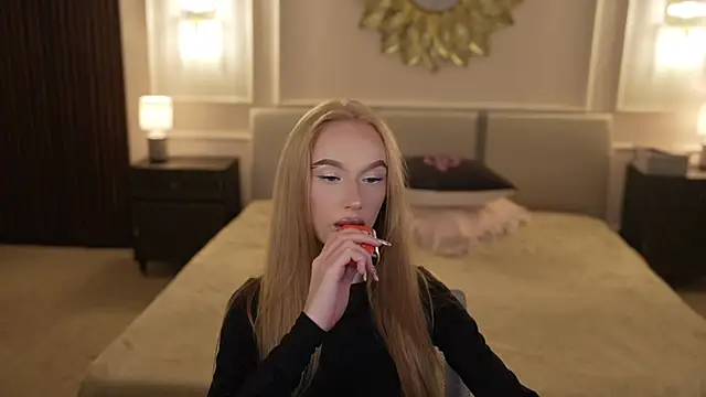 Snapshot of Amelia_Blaze chatting on 09.09.25 Amelia Blaze online show from 09.09.25