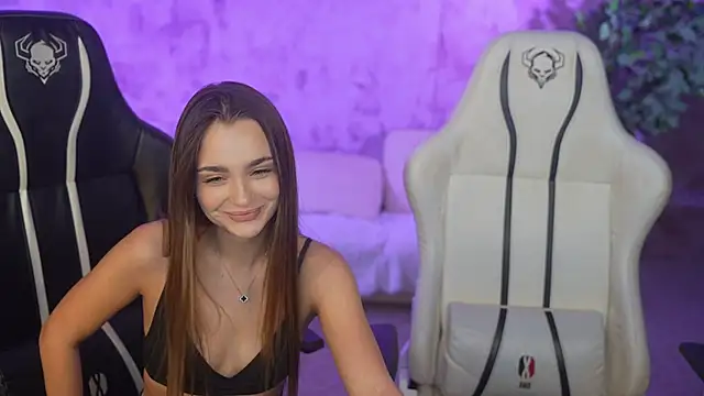 Snapshot of Amelia_Blaze chatting on 09.17.25 Amelia Blaze online show from 09.17.25