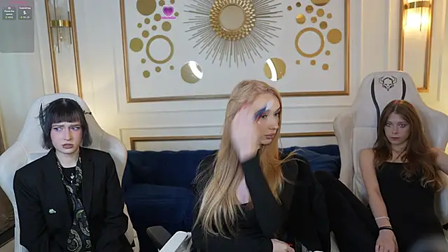 Snapshot of Amelia_Blaze chatting on 10.08.25 Amelia Blaze online show from 10.08.25