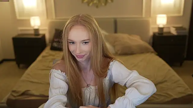 Snapshot of Amelia_Blaze chatting on 11.04.25 Amelia Blaze online show from 11.04.25