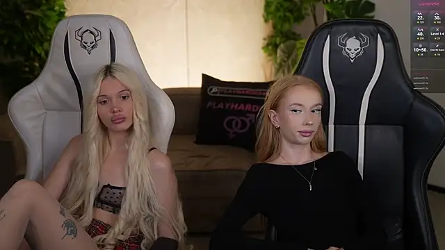 Snapshot of Amelia_Blaze chatting on 11.06.25 Amelia Blaze online show from 11.06.25