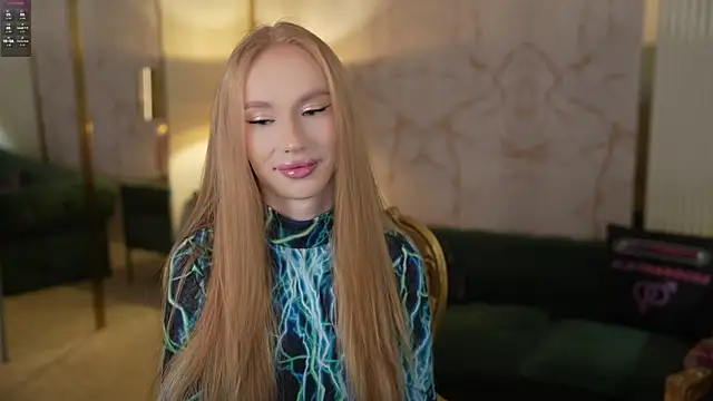 Snapshot of Amelia_Blaze chatting on 11.10.25 Amelia Blaze online show from 11.10.25