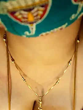 tuttifrutti17 online show from 12.27.24