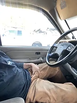 Snapshot of Themechanic420 chatting on 11.25.25 Themechanic420 online show from 11.25.25