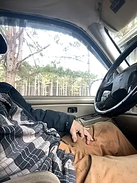 Snapshot of Themechanic420 chatting on 12.03.25 Themechanic420 online show from 12.03.25