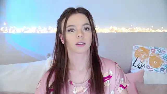 ElisabethDavis online show from 01.21.25