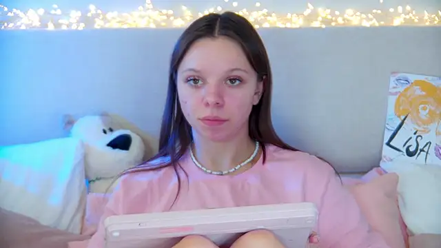 ElisabethDavis online show from 01.23.25