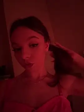 ElisabethDavis online show from 03.20.25