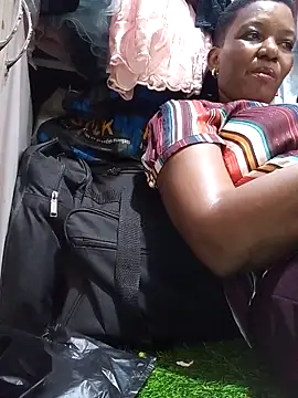 Hailey BaileyXYZ online show from 02.16.26