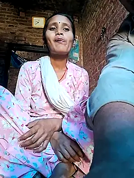 Snapshot of Rani019 chatting on 03.18.25 Rani019 online show from 03.18.25