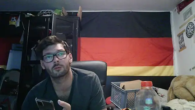 Snapshot of Die-geile-Sau chatting on 07.06.26 Die-geile-Sau online show from 07.06.26