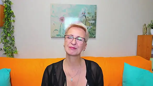 iamyourdream89 online show from 09.18.25