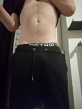 Snapshot of geiler89 chatting on 01.18.26 geiler89 online show from 01.18.26