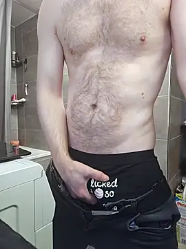 Snapshot of geiler89 chatting on 03.08.26 geiler89 online show from 03.08.26