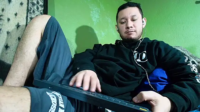 sweet cock28 online show from 01.12.25