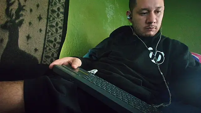 sweet cock28 online show from 02.02.25