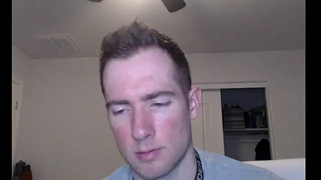 Snapshot of rawdawgrex chatting on 02.25.26 rawdawgrex online show from 02.25.26