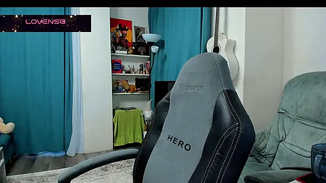 Katniss K online show from 01.22.25