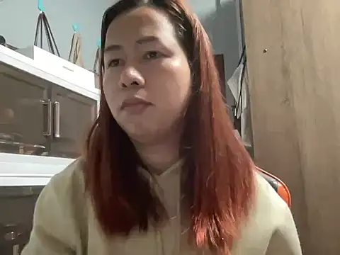 Snapshot of UrLove_Marga chatting on 10.04.25 UrLove Marga online show from 10.04.25