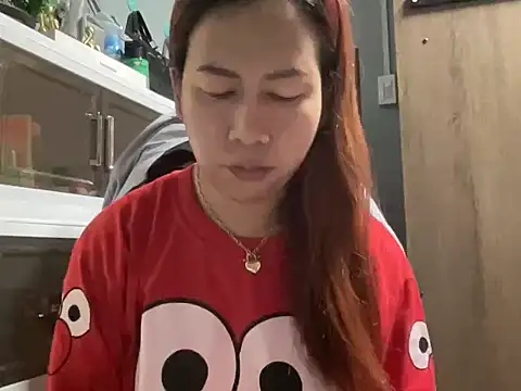 UrLove Marga online show from 02.10.26