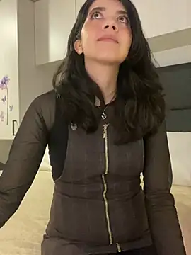 Snapshot of saori_10 chatting on 01.21.25 saori 10 online show from 01.21.25