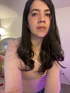 Snapshot of saori_10 chatting on 11.30.25 saori 10 online show from 11.30.25